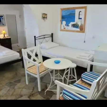 Daire The Dream House On The Beach! -1st Floor Kythnos