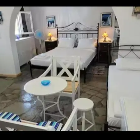 The Dream House On The Beach! -1st Floor Kythnos